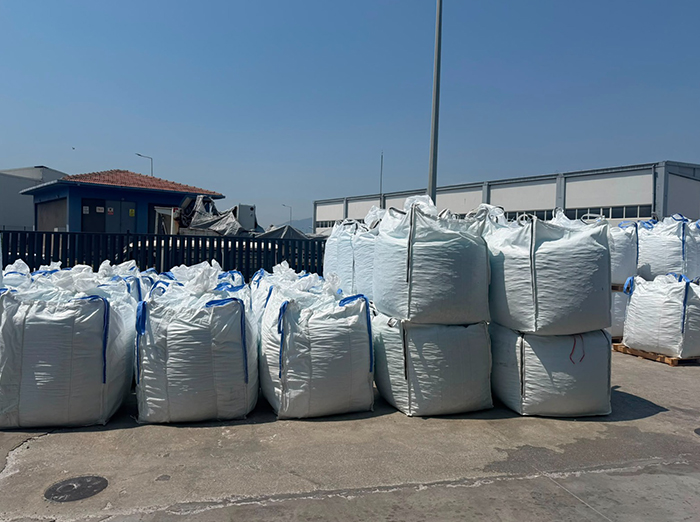 SOLID SODIUM SILICATE LUMPS (MODULE 3.3 - NEUTRAL GRADE)